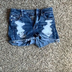 NE(X)T LEVEL STRETCH American Eagle jean shorts